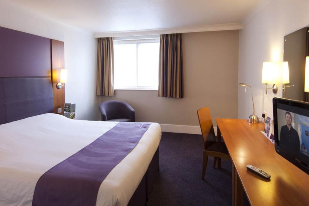 Premier Inn Dundee West Zimmer foto